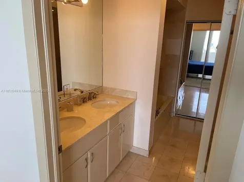 6365 Collins Avenue Miami Beach FL 33141