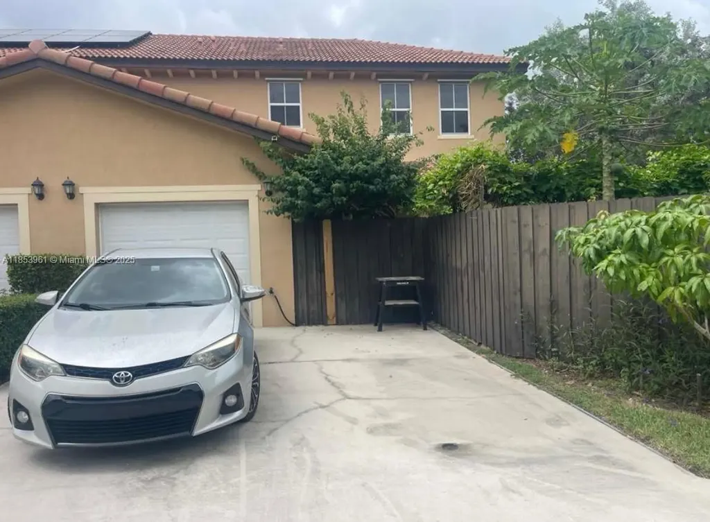 11582 SW 244th Street Homestead FL 33032