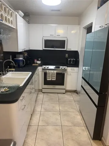 11472 SW 4th Street Sweetwater FL 33174