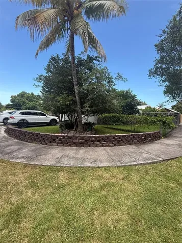 11472 SW 4th Street Sweetwater FL 33174