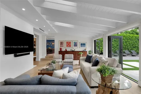4475 N Meridian Avenue Miami Beach FL 33140