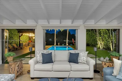 4475 N Meridian Avenue Miami Beach FL 33140