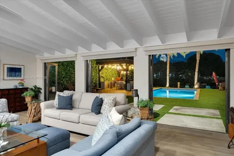 4475 N Meridian Avenue Miami Beach FL 33140