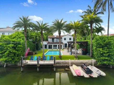 4475 N Meridian Avenue Miami Beach FL 33140