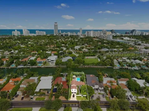 4475 N Meridian Avenue Miami Beach FL 33140