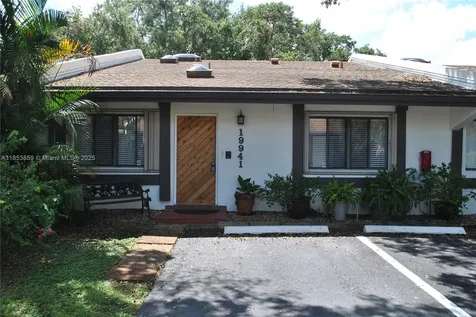 19941 NE 5th Court Miami FL 33179