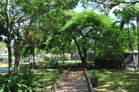 19941 NE 5th Court Miami FL 33179