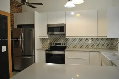19941 NE 5th Court Miami FL 33179