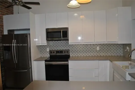 19941 NE 5th Court Miami FL 33179