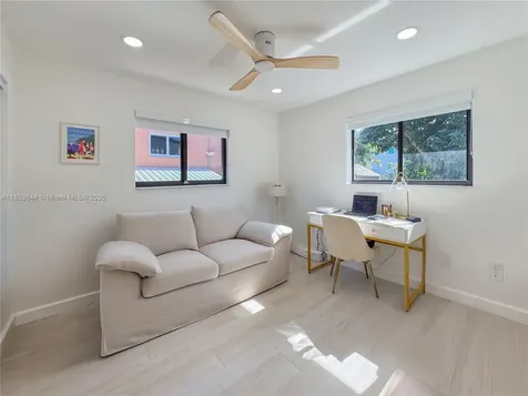 3064 SW 16th Terrace Miami FL 33145