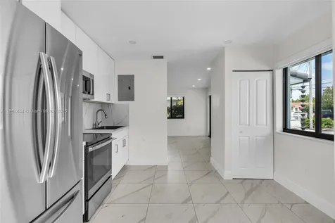 3064 SW 16th Terrace Miami FL 33145