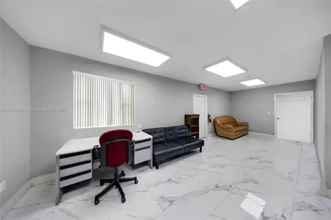 2696 W 3rd Avenue Hialeah FL 33010