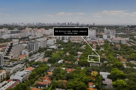 528 Sevilla Avenue Coral Gables FL 33134