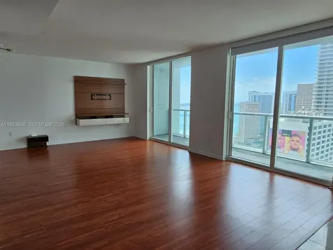 244 Biscayne Boulevard Miami FL 33132