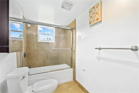 4088 Inverrary Drive Lauderhill FL 33319