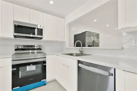 8320 Sands Point Boulevard Tamarac FL 33321