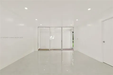 8320 Sands Point Boulevard Tamarac FL 33321