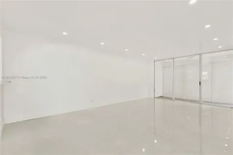 8320 Sands Point Boulevard Tamarac FL 33321