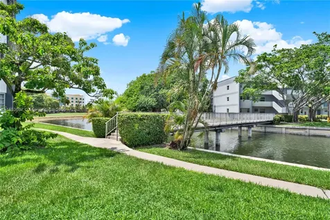 8320 Sands Point Boulevard Tamarac FL 33321