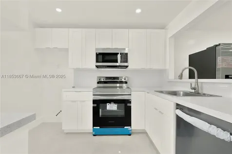 8320 Sands Point Boulevard Tamarac FL 33321