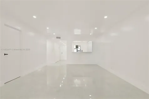 8320 Sands Point Boulevard Tamarac FL 33321