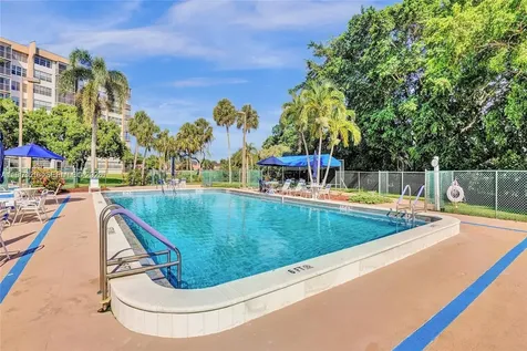1100 Saint Charles Place Pembroke Pines FL 33026