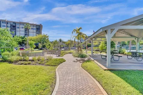 1100 Saint Charles Place Pembroke Pines FL 33026
