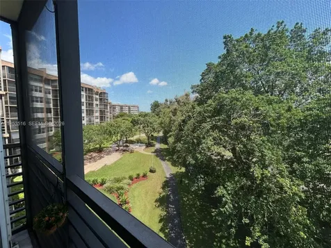 1100 Saint Charles Place Pembroke Pines FL 33026