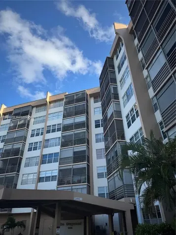 1100 Saint Charles Place Pembroke Pines FL 33026