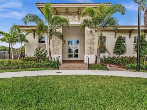 12929 NW 24th Avenue Miami FL 33167
