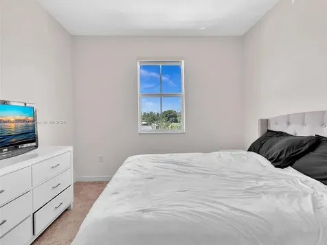 12929 NW 24th Avenue Miami FL 33167