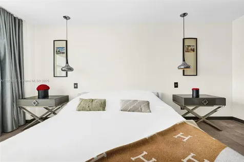 5151 Collins Avenue Miami Beach FL 33140