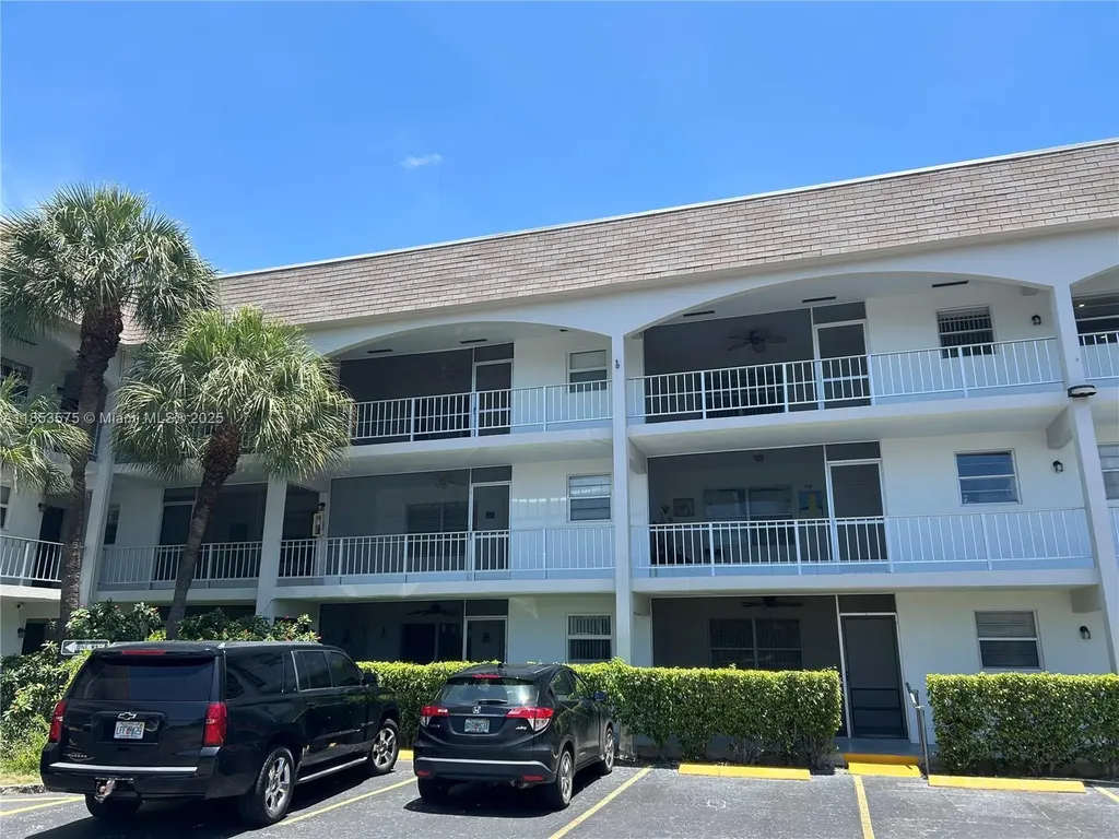 501 Blue Heron Drive Hallandale Beach FL 33009