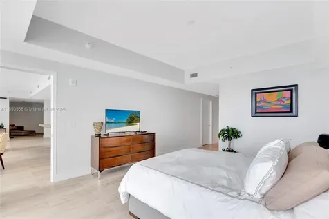 525 N Fort Lauderdale Beach Boulevard Fort Lauderdale FL 33304
