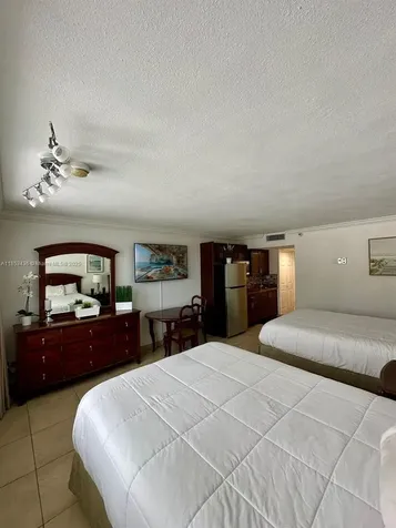 19201 Collins Avenue Sunny Isles Beach FL 33160