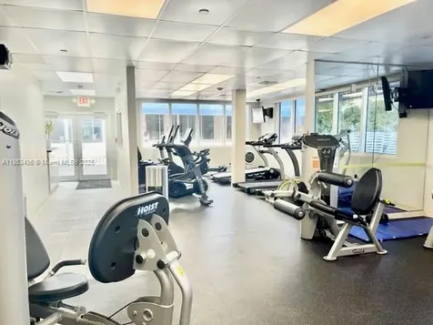 19201 Collins Avenue Sunny Isles Beach FL 33160