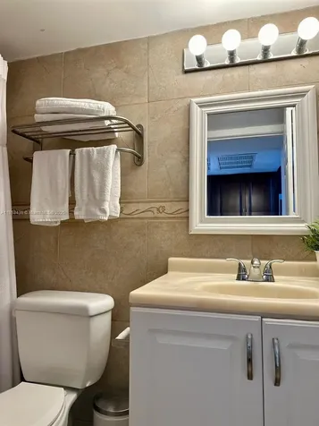 19201 Collins Avenue Sunny Isles Beach FL 33160
