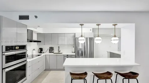 5757 Collins Avenue Miami Beach FL 33140