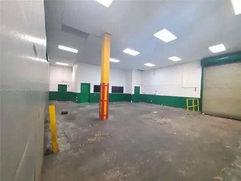 1395 NW 22nd Street Miami FL 33142