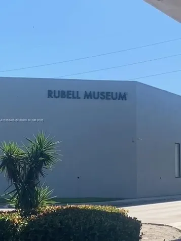 1395 NW 22nd Street Miami FL 33142
