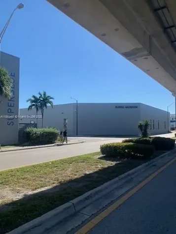 1395 NW 22nd Street Miami FL 33142