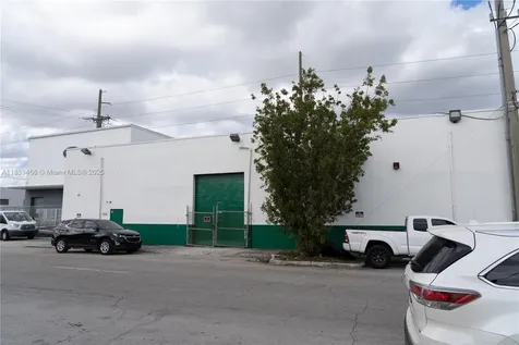 1395 NW 22nd Street Miami FL 33142