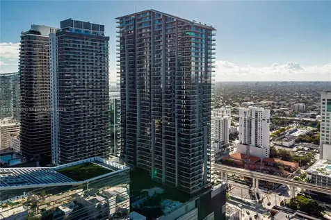 88 SW 7th Street Miami FL 33130