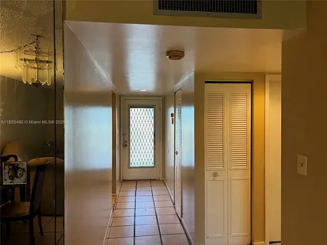 3141 NW 47th Terrace Lauderdale Lakes FL 33319