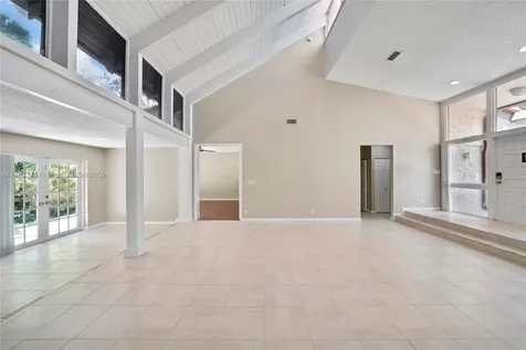8049 Buttonwood Circle Tamarac FL 33321