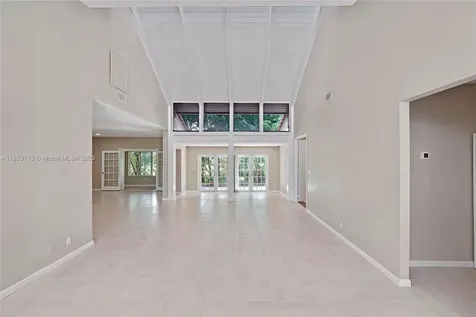 8049 Buttonwood Circle Tamarac FL 33321