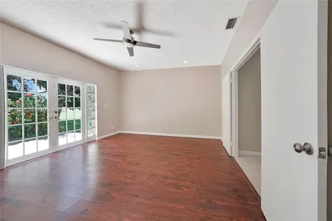 8049 Buttonwood Circle Tamarac FL 33321