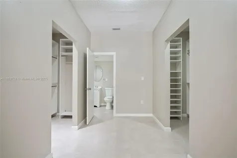8049 Buttonwood Circle Tamarac FL 33321