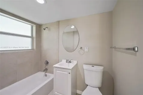 8049 Buttonwood Circle Tamarac FL 33321