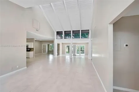 8049 Buttonwood Circle Tamarac FL 33321